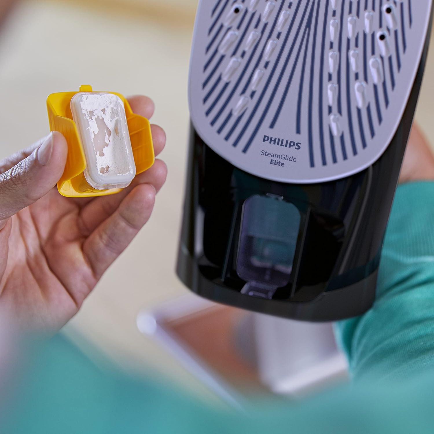 Philips Steam Iron 2800W SteamGlide Elite Auto-Off