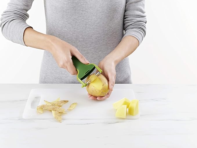 Joseph Joseph SafeStore Vegetable Peeler with Blade Guard
