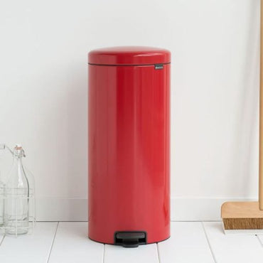 Simplehuman Round Retro Pedal Bin 4.5L Red Steel