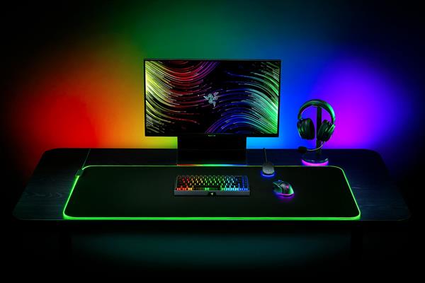 Razer Goliathus Chroma 3XL RGB Gaming Mouse Mat